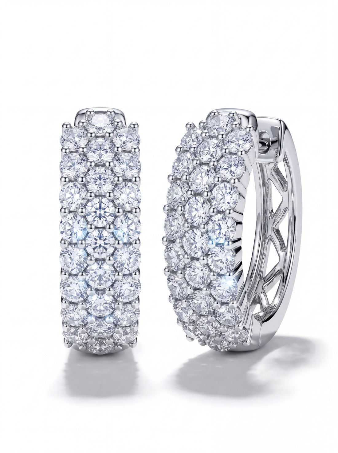 Créoles à Trois Rangs Pavées de Diamants en Or Blanc 14 Carats