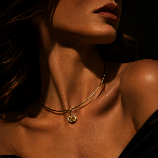 Oval Diamond omega collar