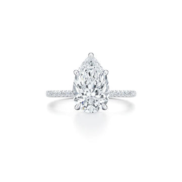 Bague de Fiançailles en Diamant Taille Poire avec Pavage Diamant