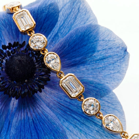 Ligne Royale Diamond Bracelet – 13ct Bezel-Set Mixed Cut dDiamonds