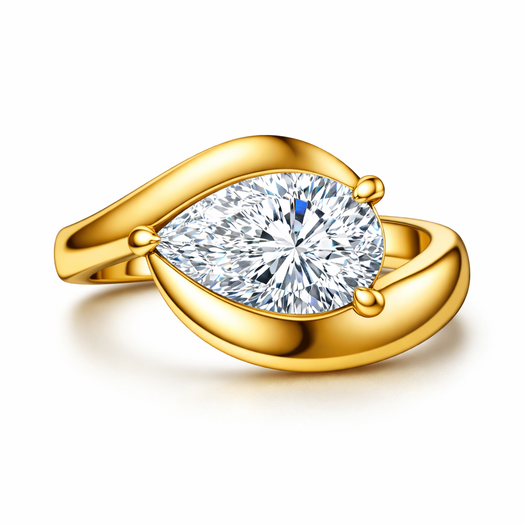 Étreinte Pear Diamond Ring