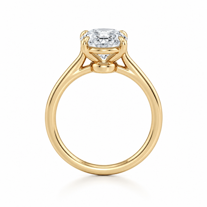 Étreinte Oval Solitaire Ring