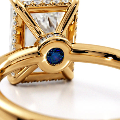 Radiant Cut Diamond Engagement Ring